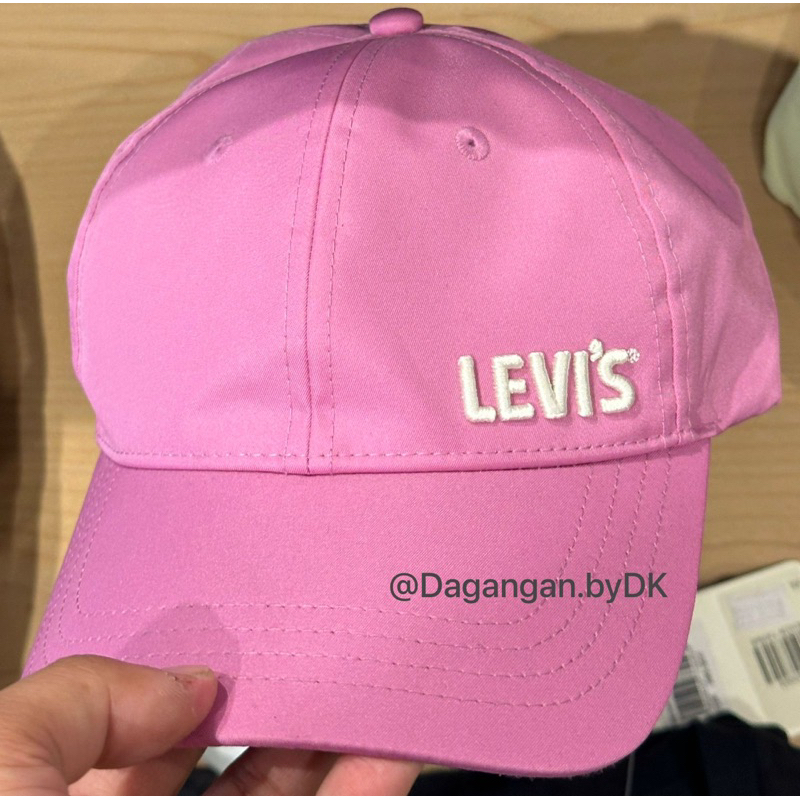 Topi Levis Cap Logo Samping 3D Original Barang Resmi 100% Pink