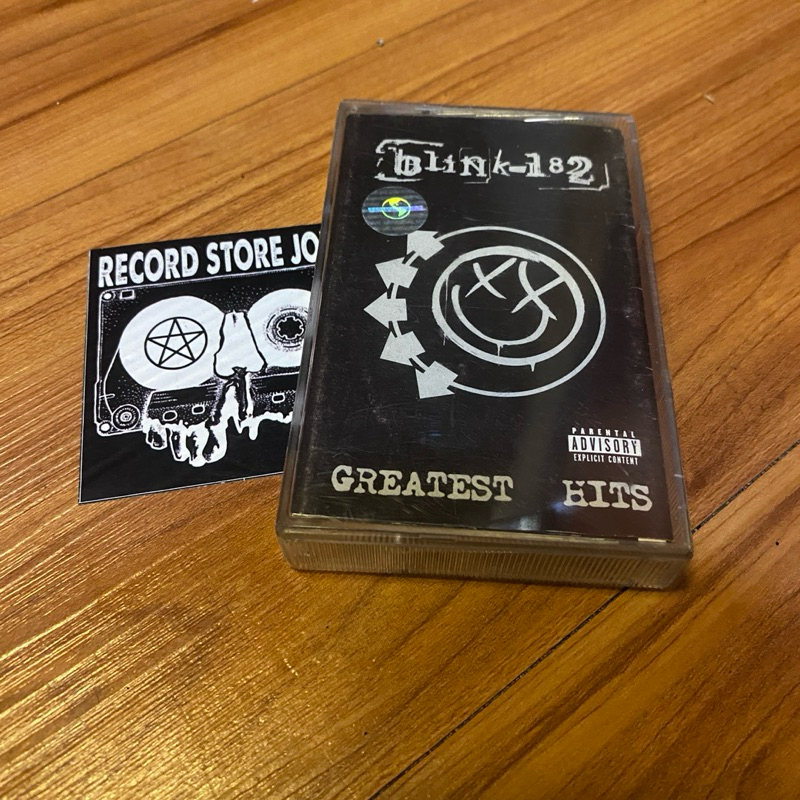 kaset blink 182 - greatest hits