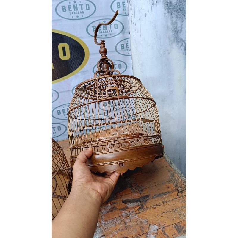 Sangkar cungkok bambu lokal model gentong