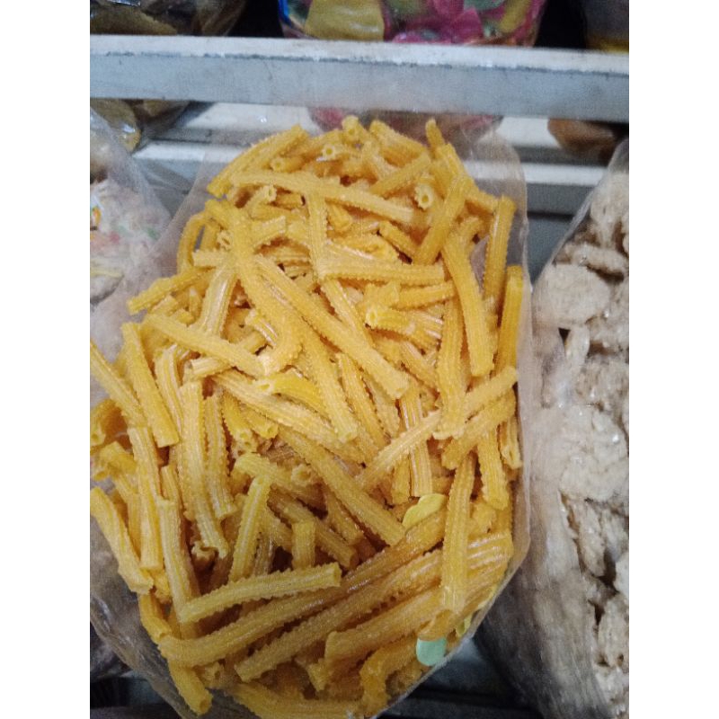 

krupuk pentil bolong