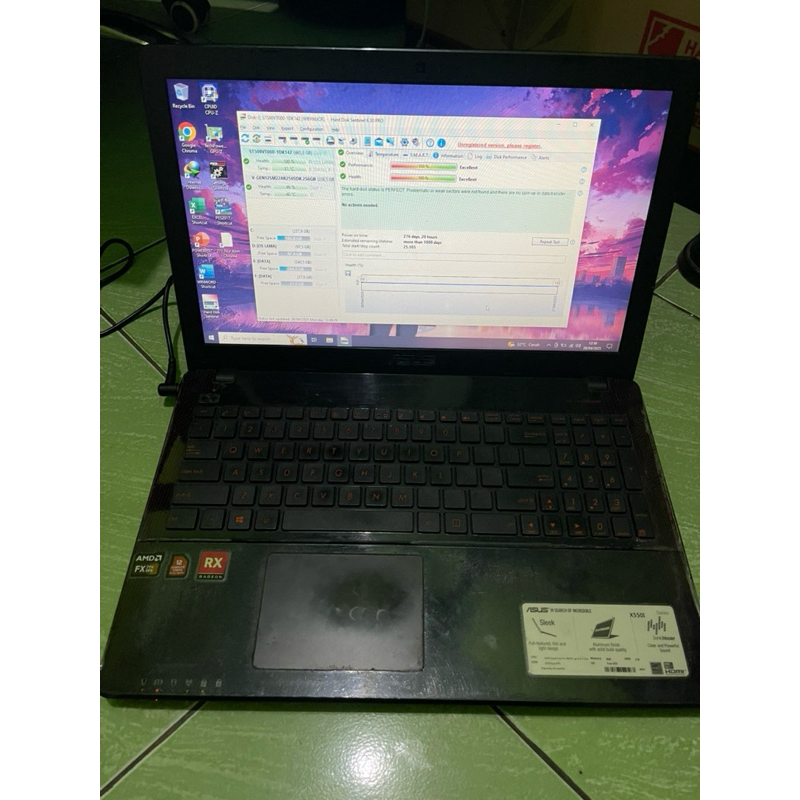 Laptop ASUS X550IU Baby ROG AMD FX-9830p VGA Radeon R7 & Radeon RX 460 4gb DDR5 ex harian pribadi