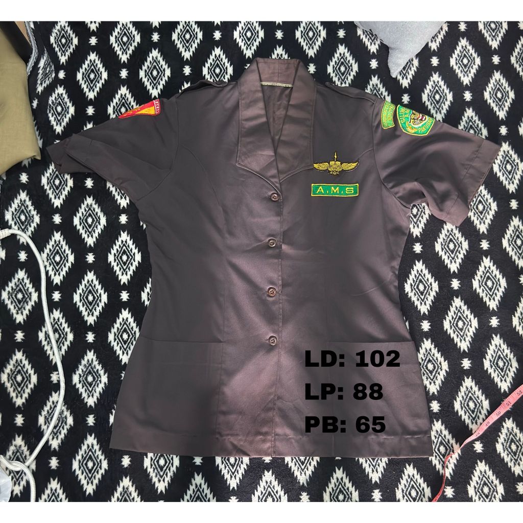 Preloved Seragam Wanita Angkatan Muda Siliwangi (AMS)
