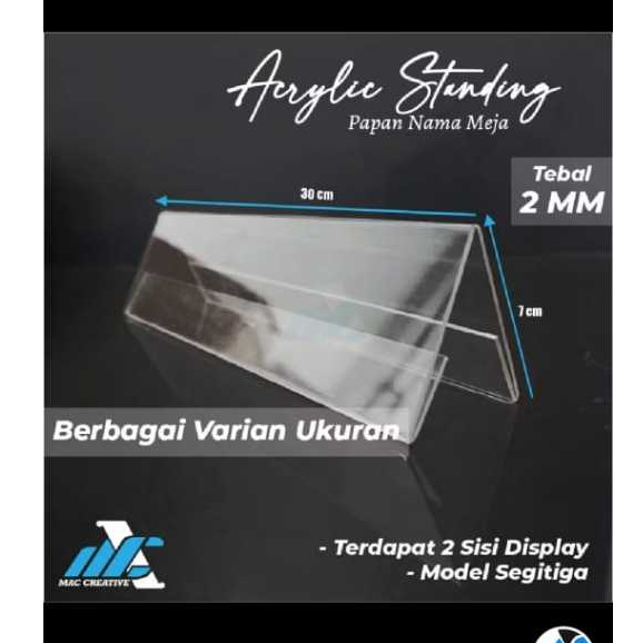 

Akrilik Nama Segitiga di Meja