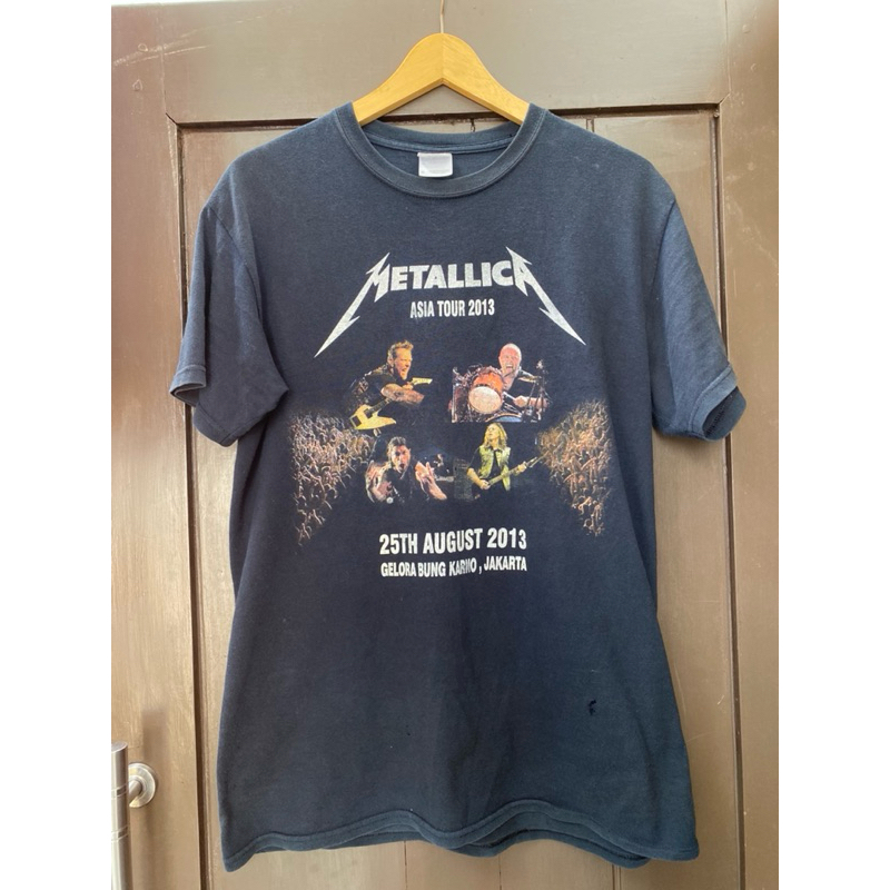 metallica tour indonesia