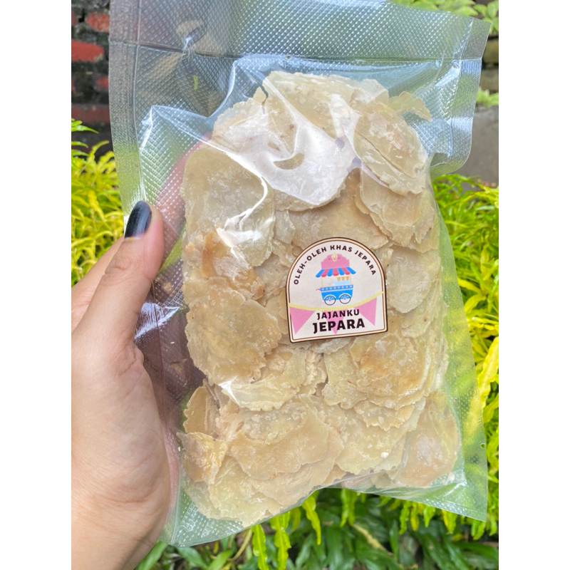 

emping melinjo mentah 250 gr siap goreng asli enak