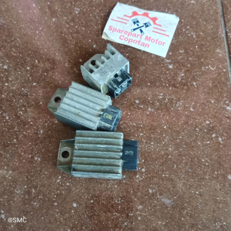 kiprok regulator honda astrea prima star grand supra x fit lama ori soket hitam