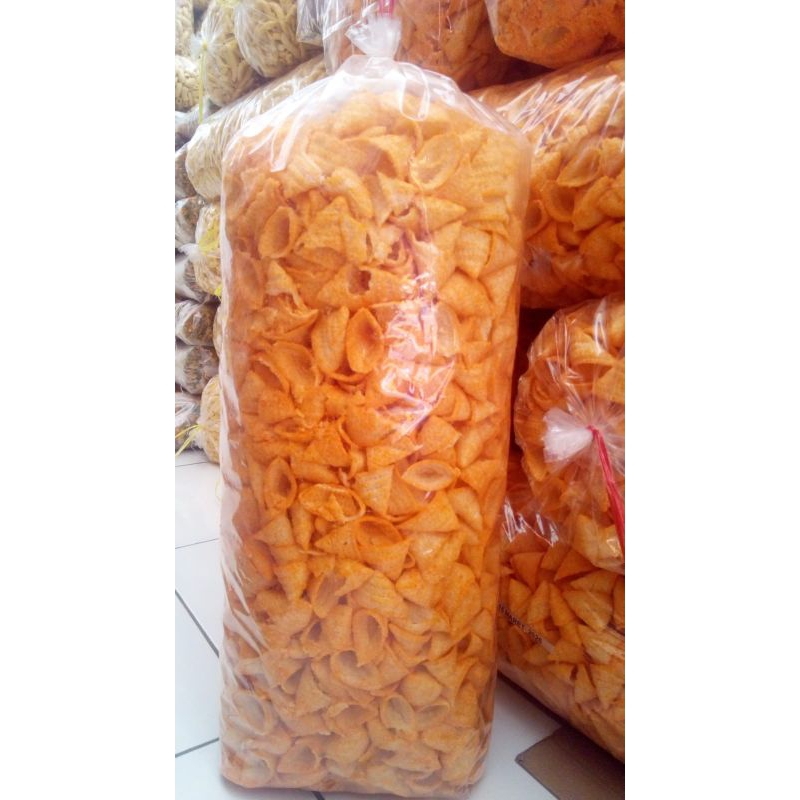 

250GR KERUPUK KONDANG PEDAS KERUCUT/ CHIKI TARO PEDAS KERUCUT
