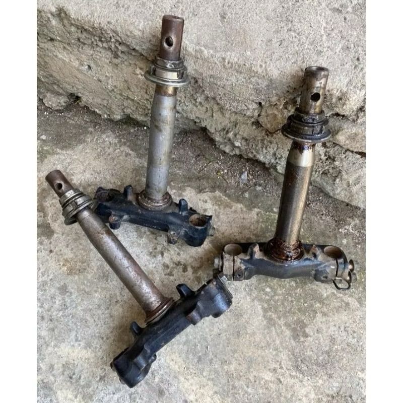 segitiga pork Honda Beat fi. 2015-16-17-18-20 (original copotan )