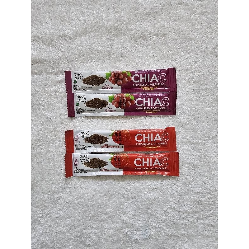 

ChiaC Chia Seed & Vitamin C rasa Strawberry Grape Infused Water