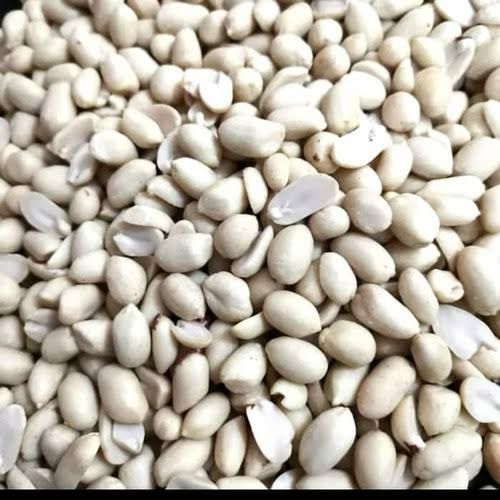 

Kacang Tanah Kupas Mentah Besar 1kg (41/51) Import