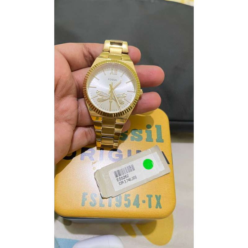 preloved Jam Fossil