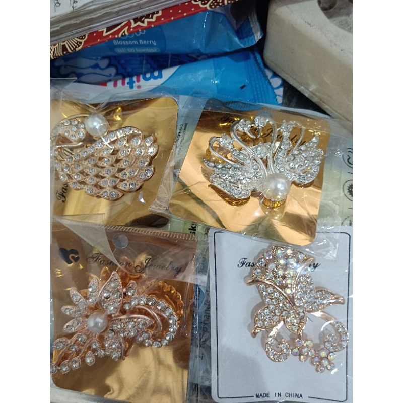 bross medium l bross jilbab l bross mote l bross premium l bross hijab l bross kebaya l bross dagu m