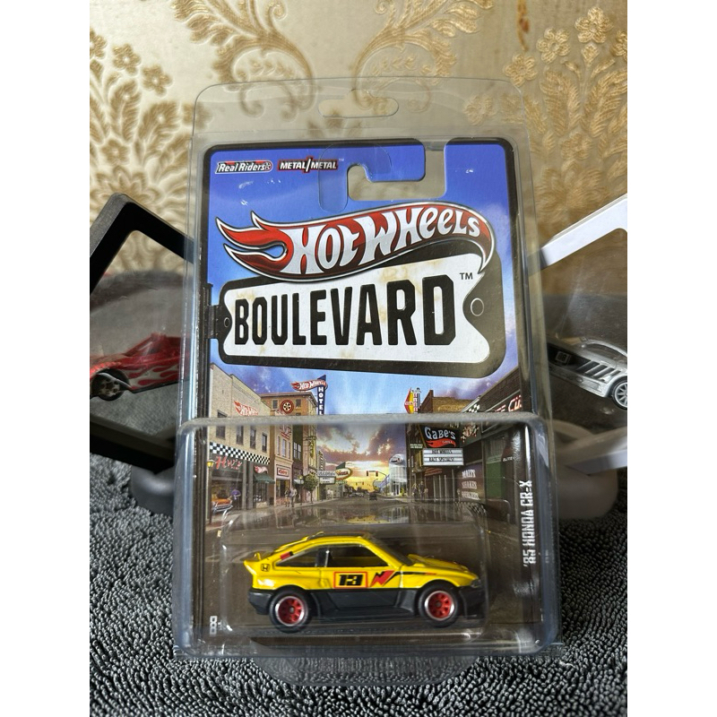 Hot Wheels Premium Boulevard