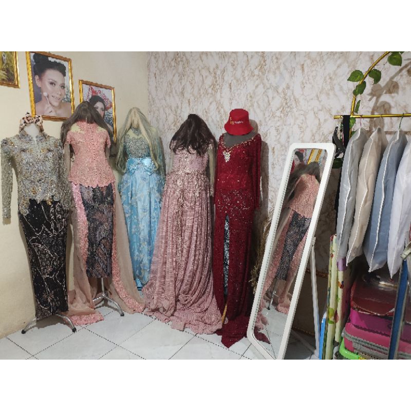 Gaun Pengantin Blue ice