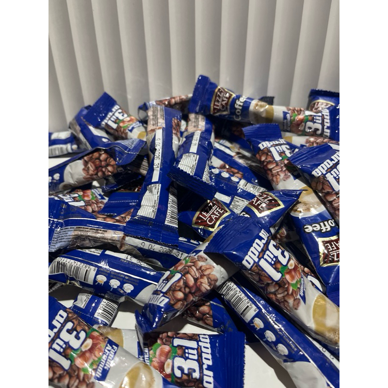 

cafe coffee rasa hazelnut exp 2026 ready isi 10pcs