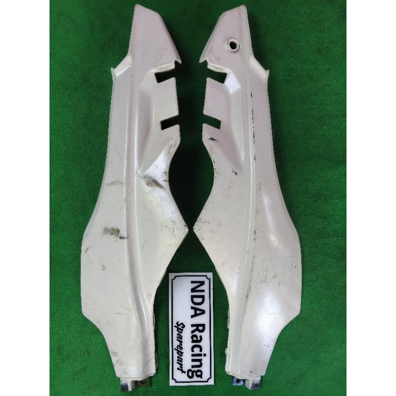 COVER BODY BELAKANG, BODY SAMPING KANAN-KIRI SUZUKI CRISTAL, CRYSTAL TUNE, ORIGINAL SECCOND
