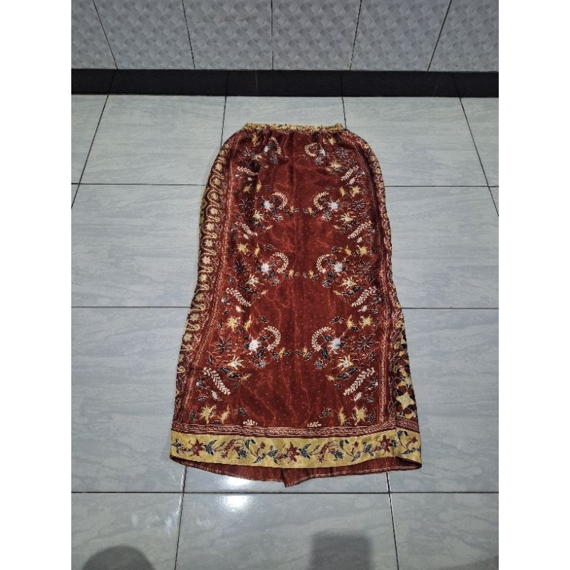 preloved rok batik rok kebaya bahan satin maxmara