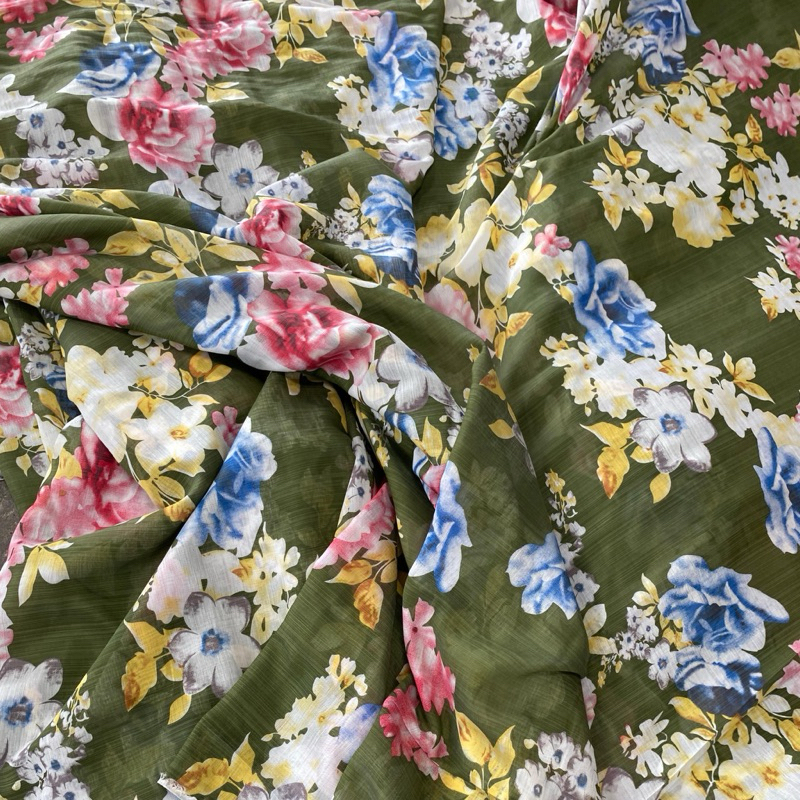 kain katun silky motif/kain silky sutra/kain silky sutra/kain motif cantik/kain motif bunga