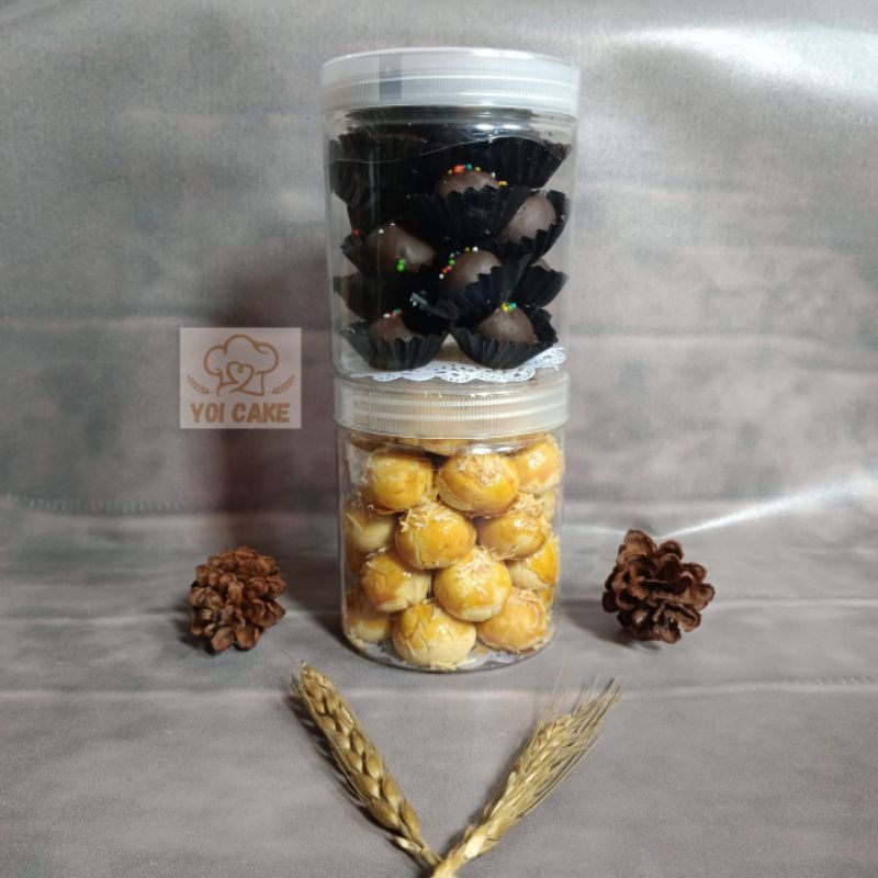 

Kue kering Spesial Bundling Paket Nastar Bulat dan Coklat Ceria toples 600ml