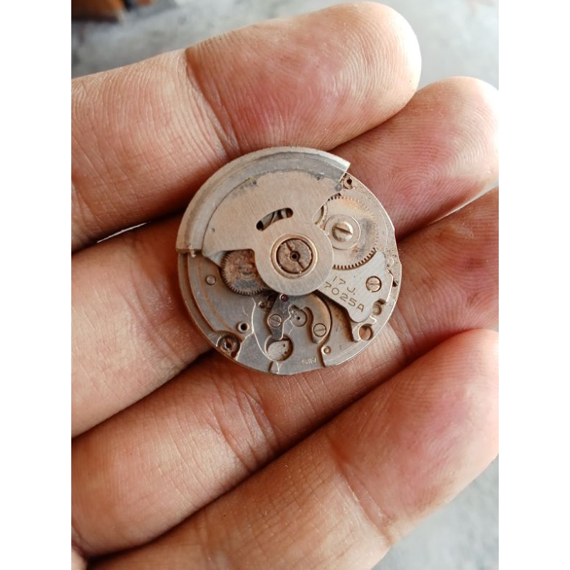 Mesin Seiko 7025 off untuk sparepart
