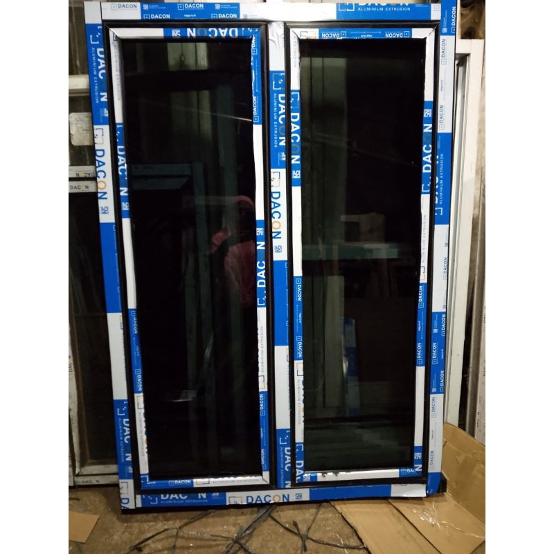 Jendela Gandeng aluminium bisa costum ukuran