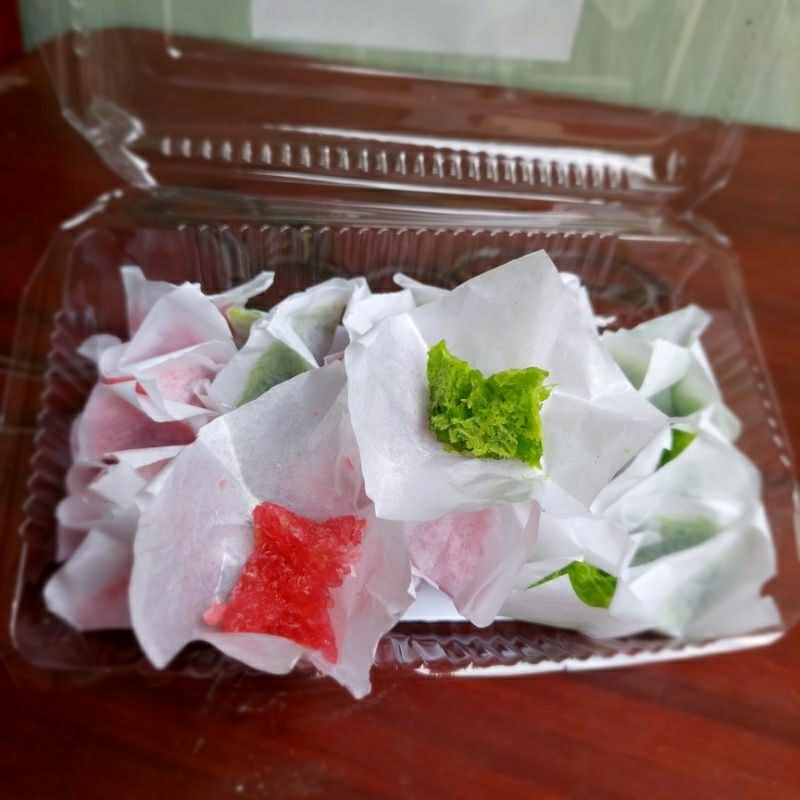

Wajik Kletik oleh-oleh khas Jawa timur Wajik Kletik ketan kelapa