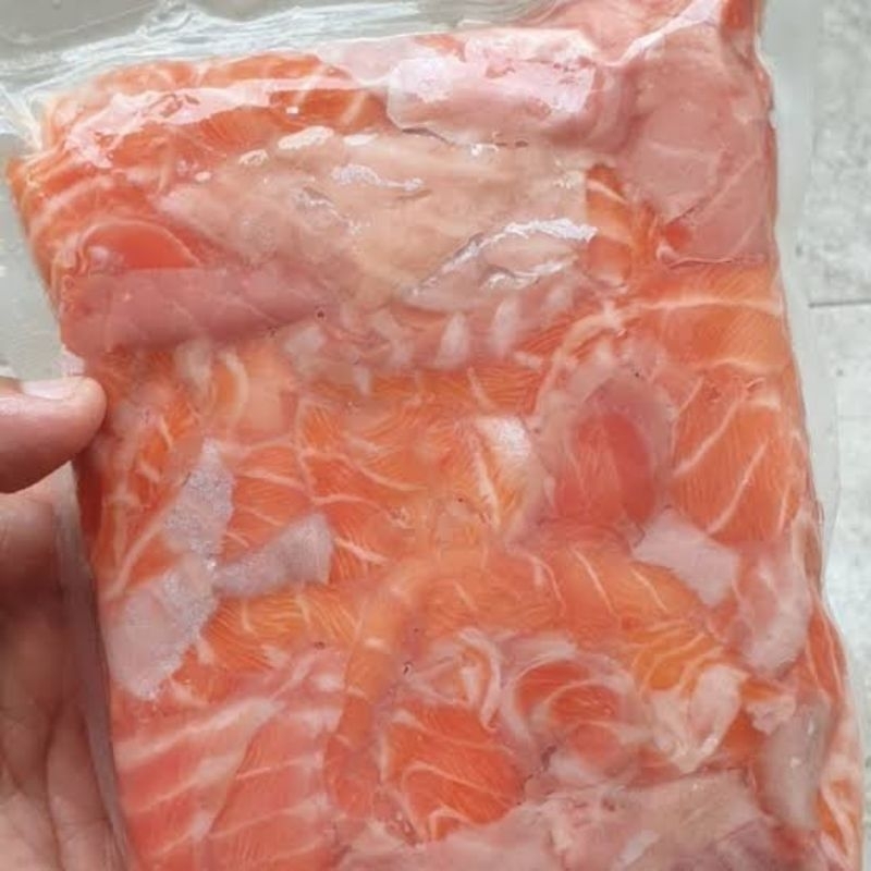 

tetan ikan salmon 1kg