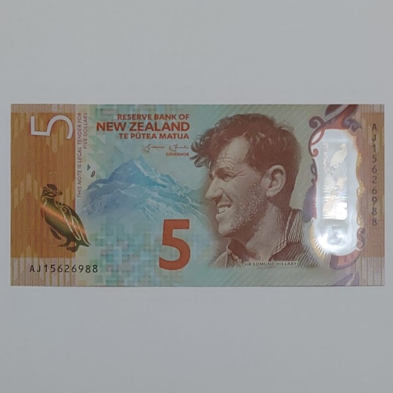 Uang Asing New Zealand Dolar Pecahan 5 Dolar Polymer