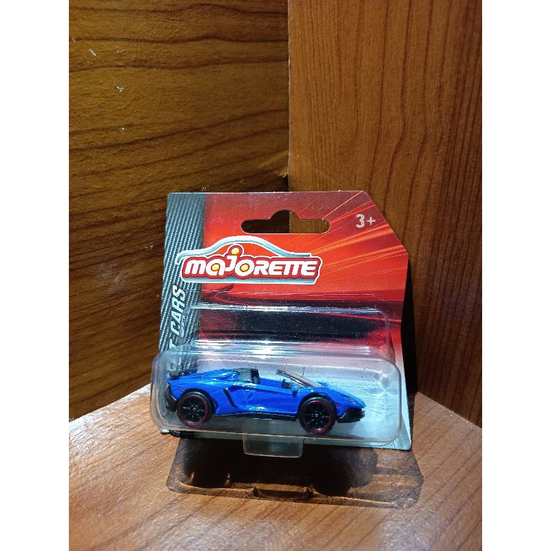 A088 - MOJORETTE STREET CARS