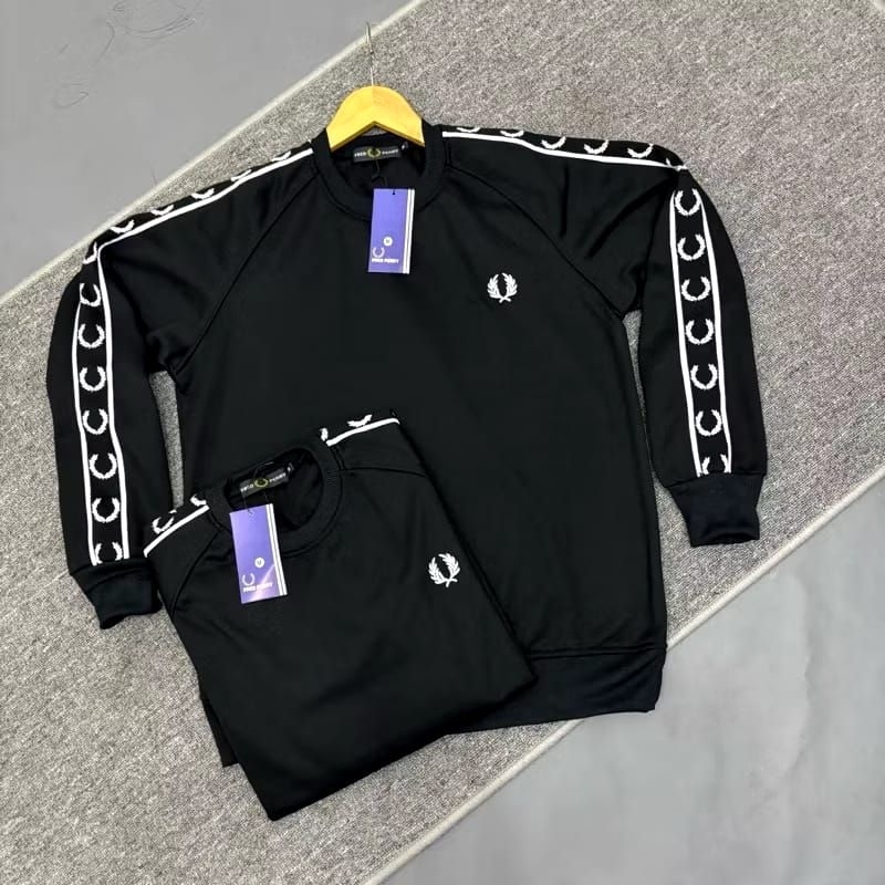 CREWNECK LAURELL TAPED PUTIH