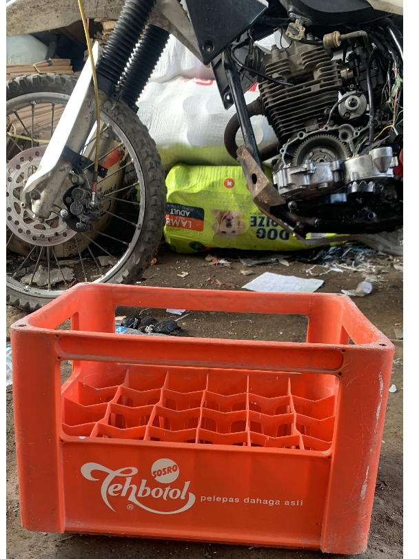 

Krat Kerat Botol Teh Botol Sosro BUKAN Coca Cola Koka Kola Frestea Fresti Sprite Sprit Fanta BEKAS MURAH LAYAK PAKAI