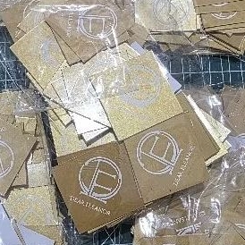 cake topper tinta emas asli bulat uk 3cm