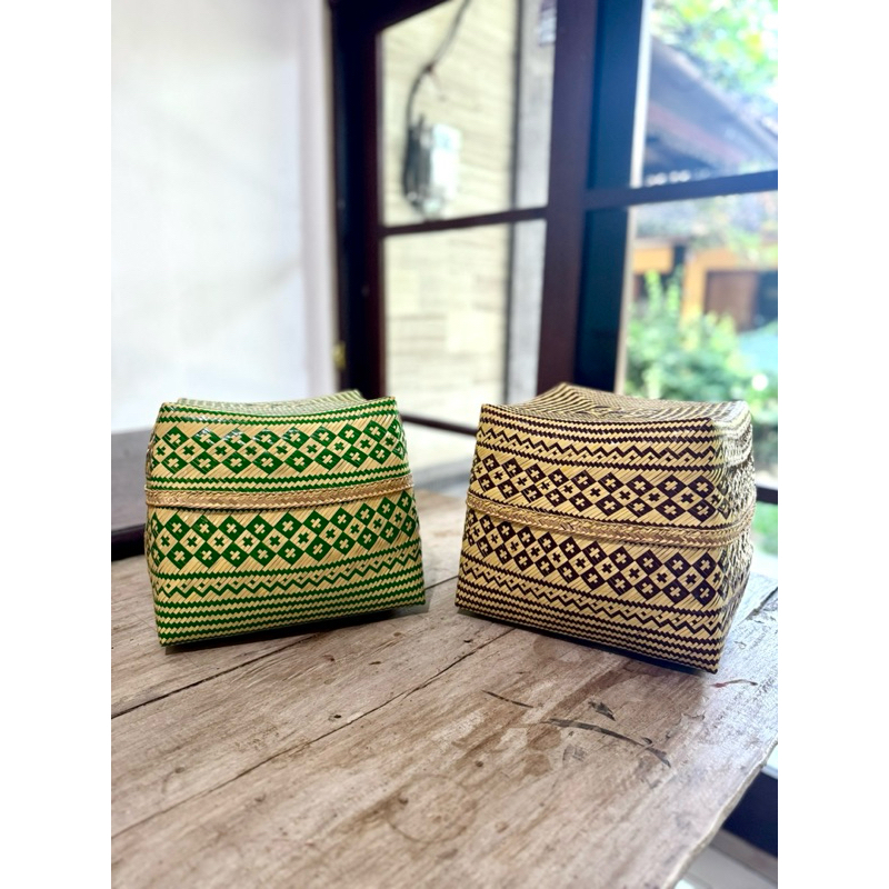 Keben Bangli 26 x 26 sisit Halus Bahan Bambu Premium