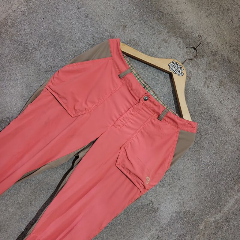 Mountain Hard wear (MHW) / Celana outdoor / Celana gunung / Celana Hiking