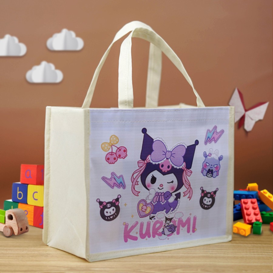 

TAS ULTAH KUROMI / TAS ULANG TAHUN / TAS READY STOK GOODIE BAG LANDSCAPE 20X25X13