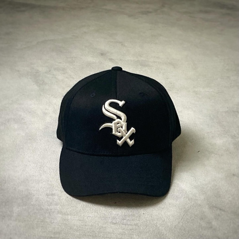 Official MLB Chicago White Sox Fitted Cap