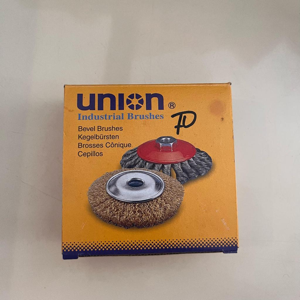 Union Industrial Brushes / Sikat Industri Kawat Baja / Sikat Gerinda Logam