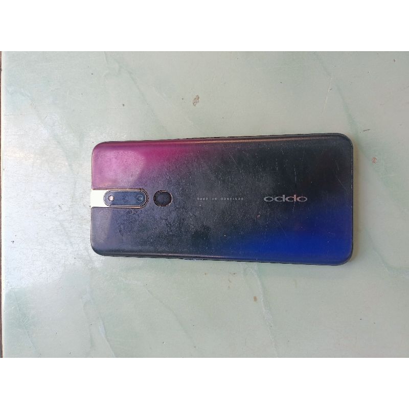 Oppo f11 pro minusan lcd