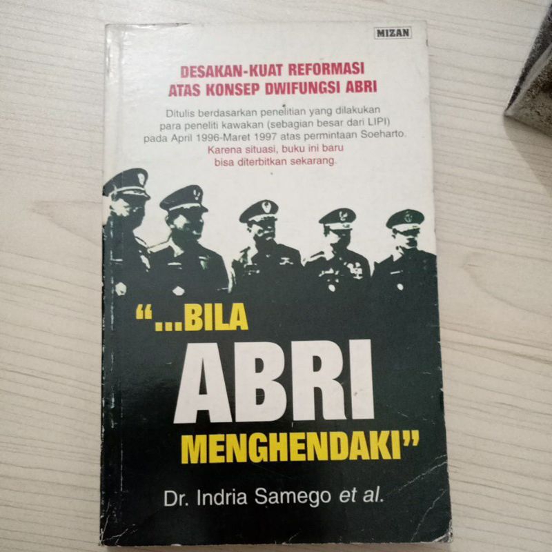 BUKU BILA ABRI MENGHENDAKI OPEH DR INDRIA SAMEGO AT AL