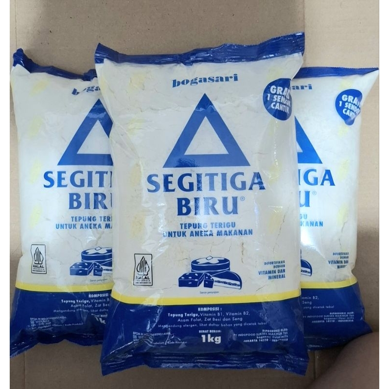 

Terigu Segitiga Biru Bogasari Kemasan 1 kg Difortifikasi Dengan Vitamin dan Mineral