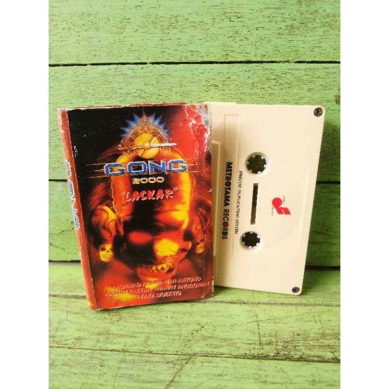 kaset Gong 2000 - "Laskar"