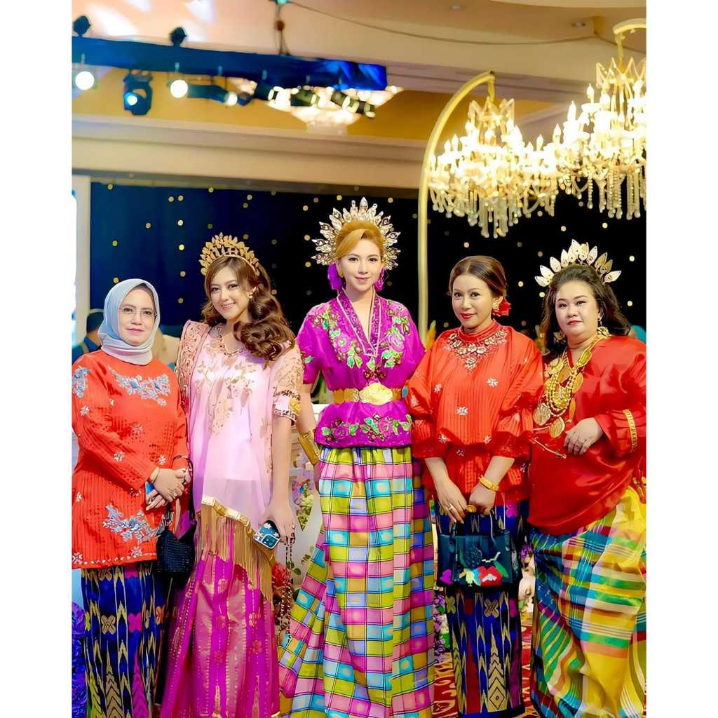Sarung Kotak Songket Bugis Makassar Toraja – Sarung Baju Bodo Murah & Adem