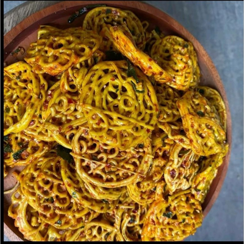 

SEBRING KRUPUK MIE CHILI OIL