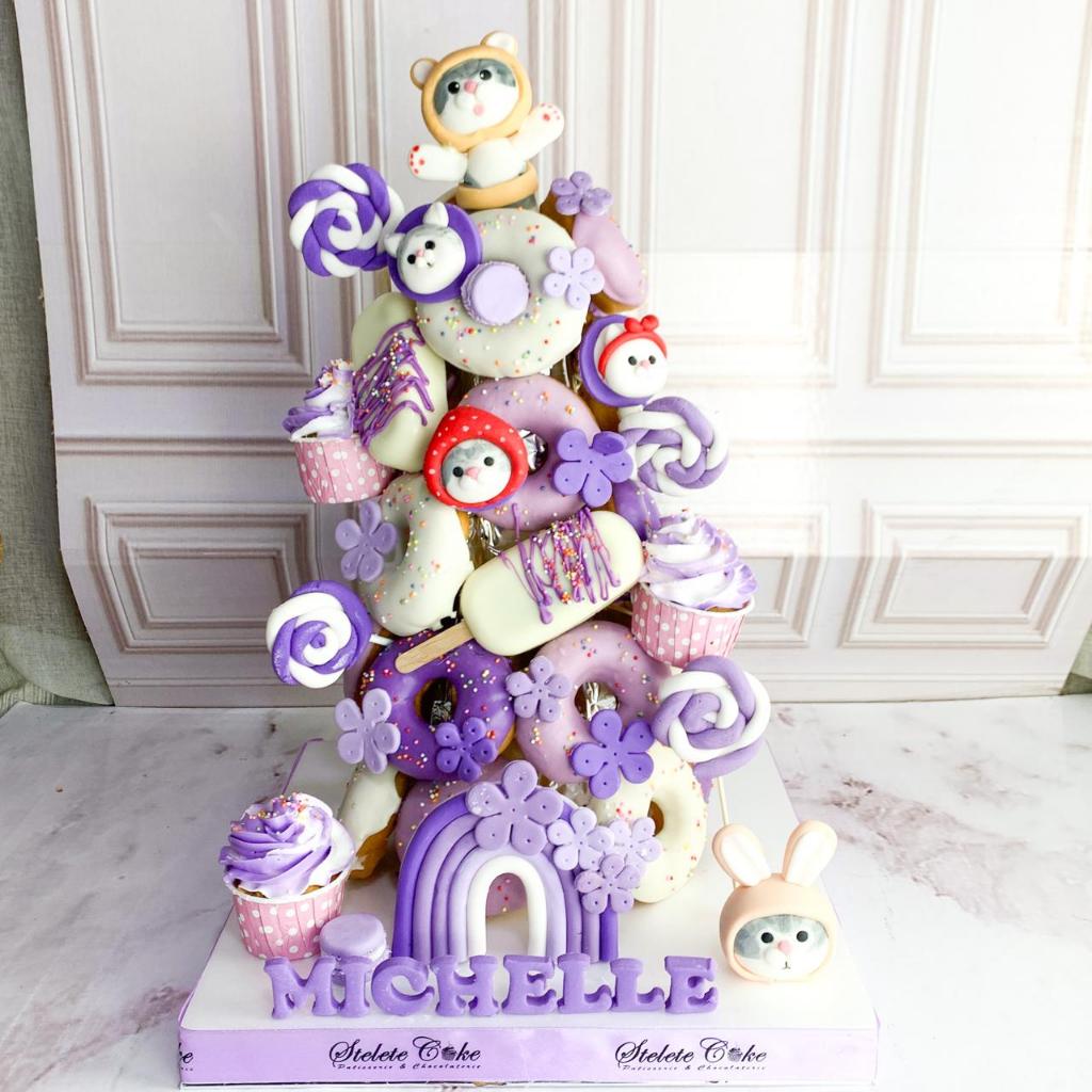 

Donat/Donat tower/Donat Tower tema cat/Donat Birthday jakarta