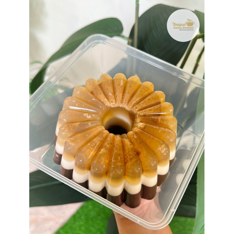 

Puding Triple Regal by Dapur Momy Bimbim loyang 16cm incl.vla 250ml
