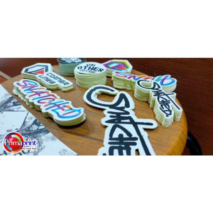 Sticker DieCut ( Cutting Putus ) Bentuk custom A3