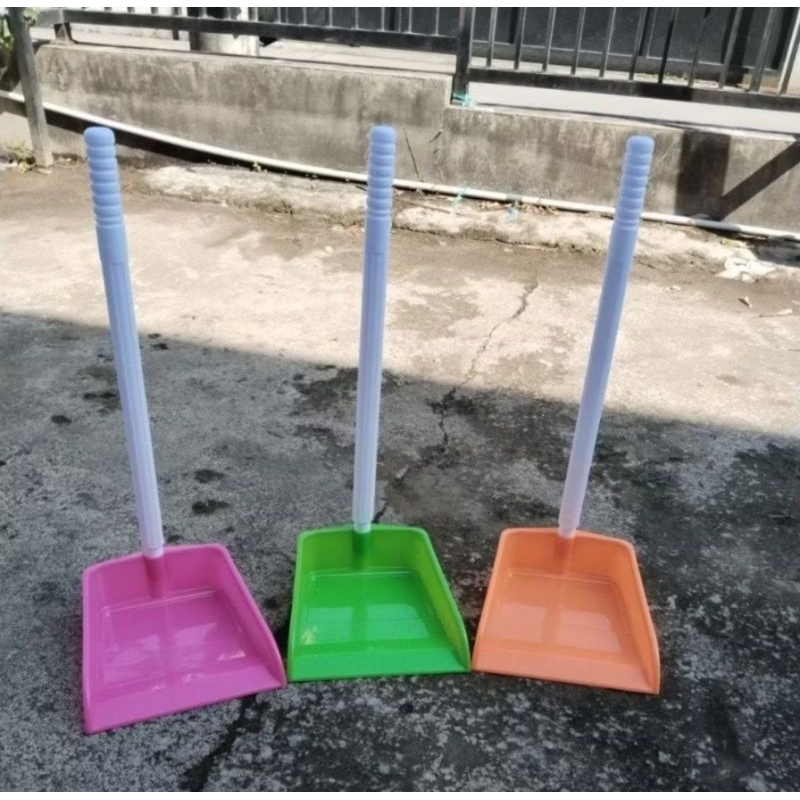 Serok sampah / sekop sampah