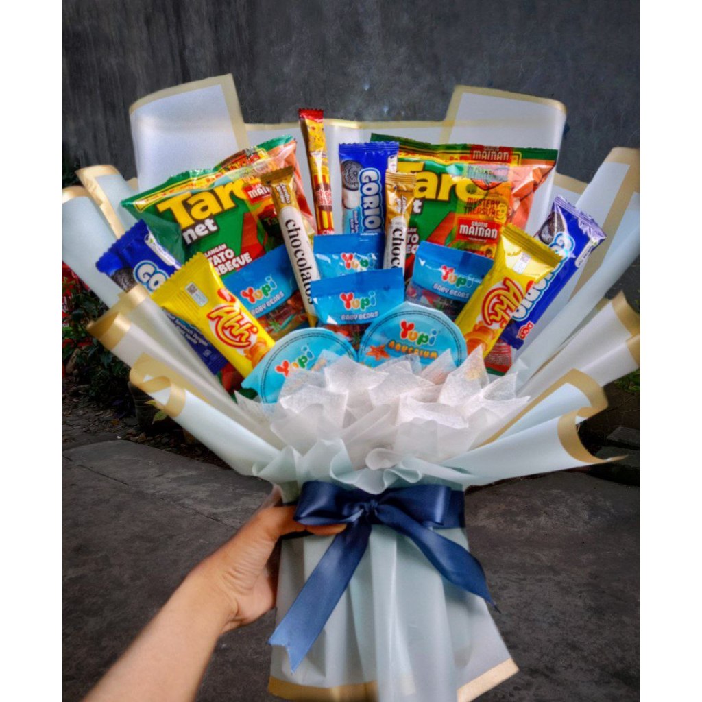 

SNACK BOUQUET / BUKET SNACK MEDIUM WISUDA ULANG TAHUN MURAH CUSTOM