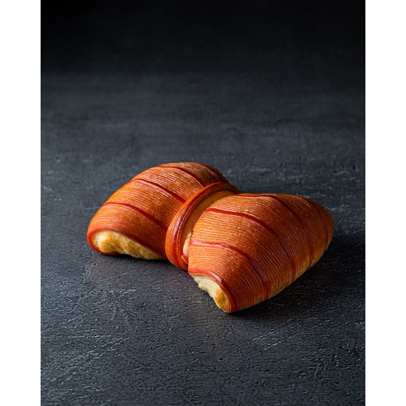 

Grams Artisan Raspberry Croissant | Roti Croissant | Pastry | Roti Sarapan Cemilan | Susu Teh Kopi