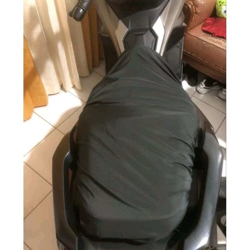 sarung jok motor/cover jok motor anti air